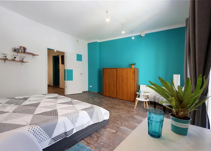 West End Apartment